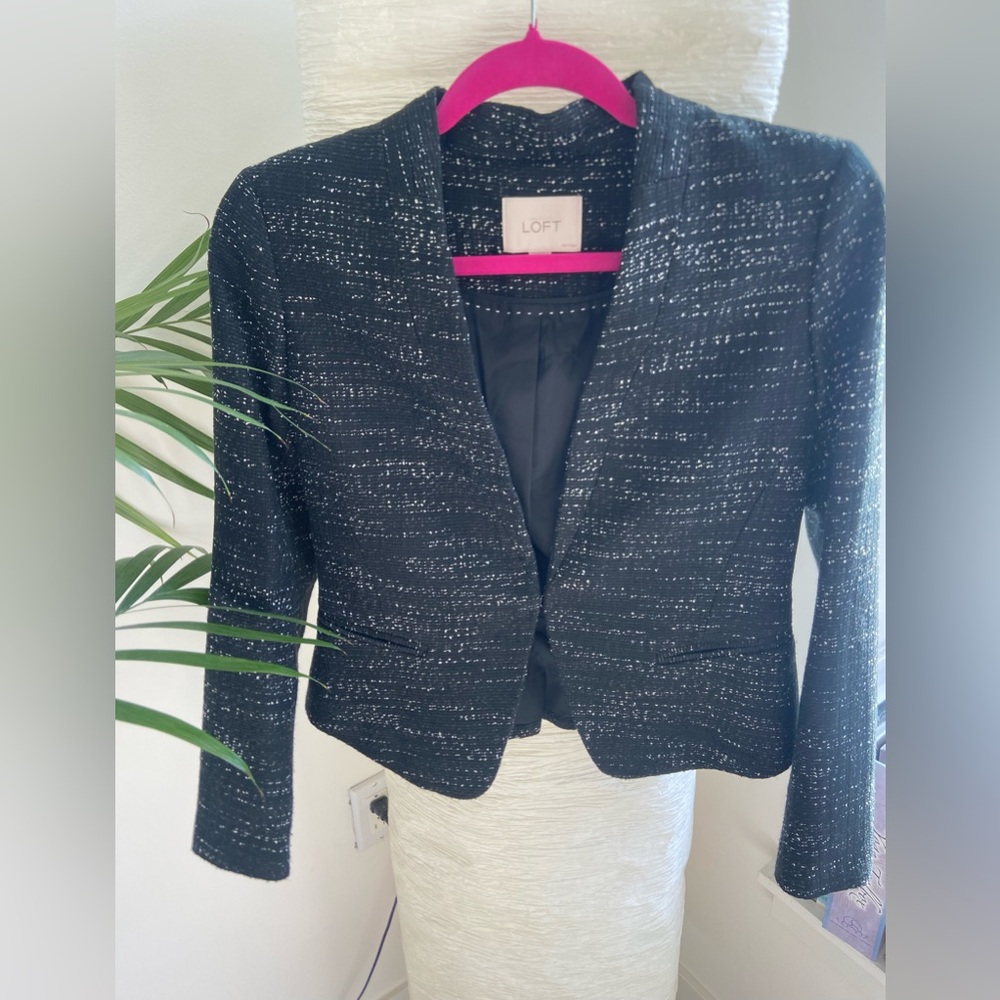 NWOT - LOFT Petite Black Tweed style Jacket